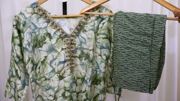 Kurta with Pant Set - Image 4
