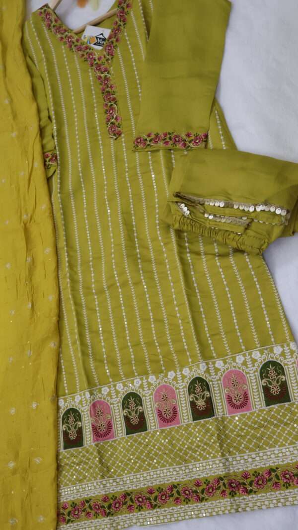Kurta Pant with Dupatta - Image 4