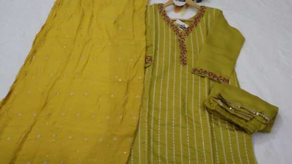 Kurta Pant with Dupatta - Image 5