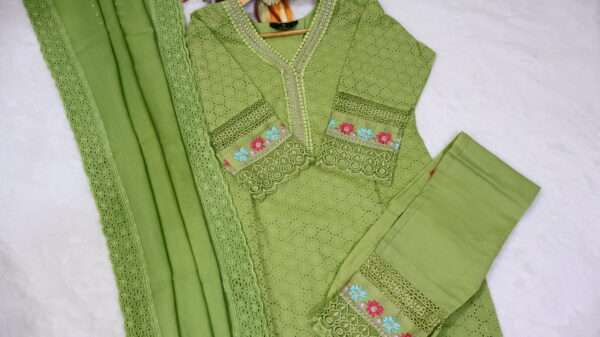Kurta Pant with Dupatta - Image 3