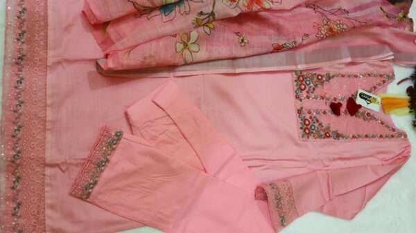 Kurta Pant with Dupatta - Image 3