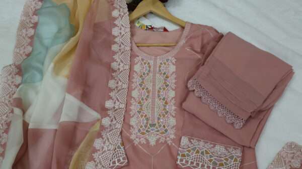 Kurta Pant with Dupatta - Image 4