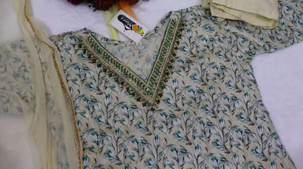 Kurta Pant with Dupatta - Image 3