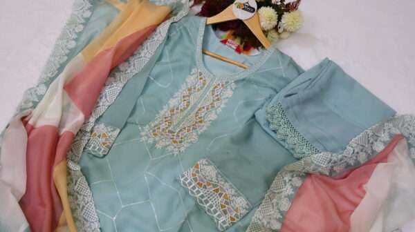 Kurta Pant with Dupatta - Image 2