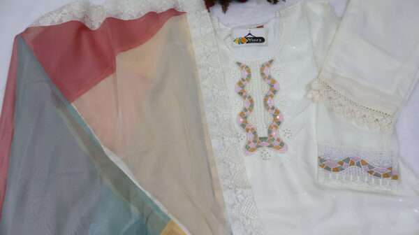 Kurta Pant with Dupatta - Image 3
