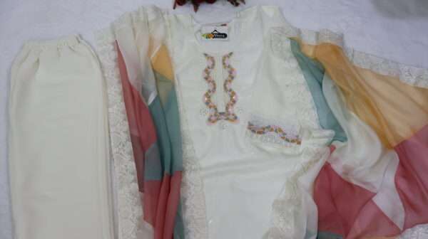 Kurta Pant with Dupatta - Image 5