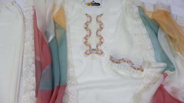Kurta Pant with Dupatta - Image 8